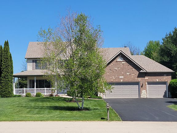 2nd image of 12395 Woodview St