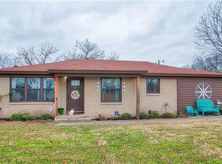 769 S Union St, Whitesboro, TX 76273
