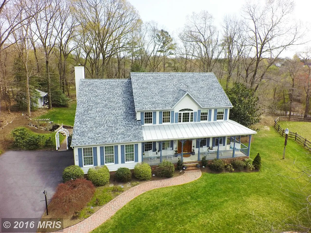 211 Serenade Ct photo 1