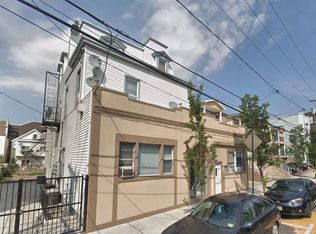 720 27th St #3, Union City, NJ 07087