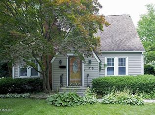 513 Coolidge Ave, Kalamazoo, MI 49006