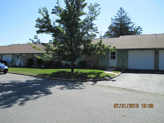 2nd image of 48B Buckingham Dr
