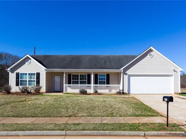 853 Fawnfield Dr, Monroe, GA 30656