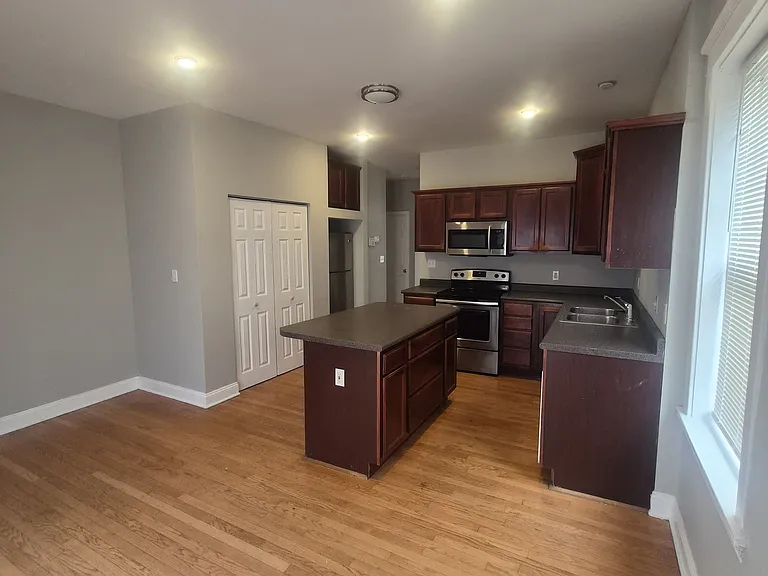 2333 Tennessee Ave — Photo 9