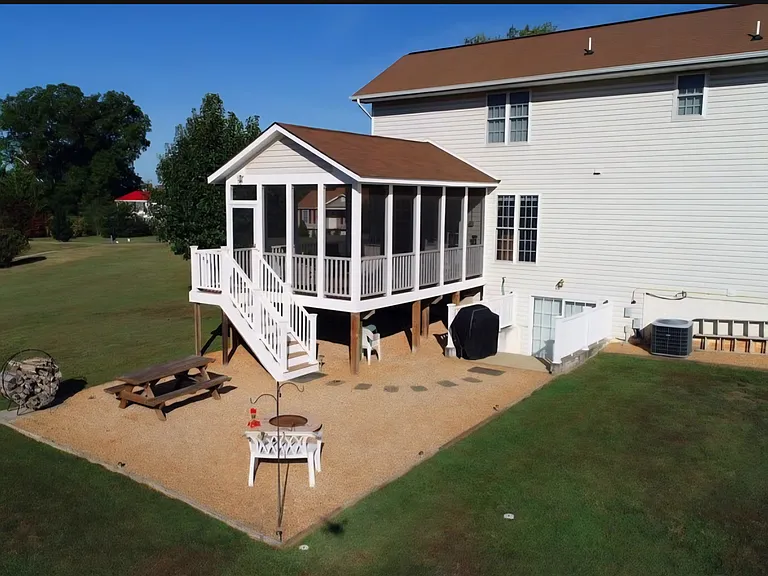 5905 Blue Ridge Rd — Photo 9
