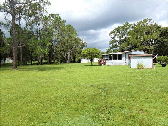 5th image of 13417 Bradley Dr