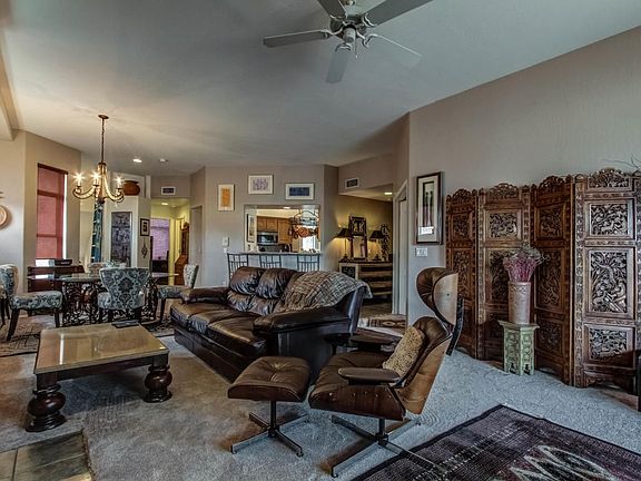 003_Living Room