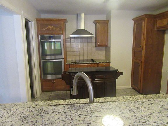 4th image of 468 E Schirra Dr