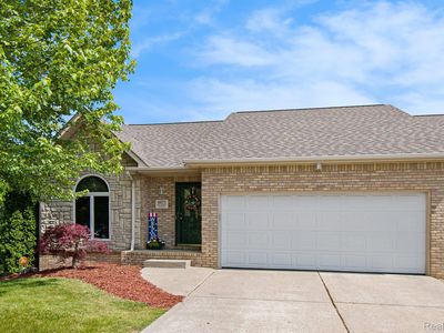 6073 Belmont Ct, Grand Blanc, MI, 48439