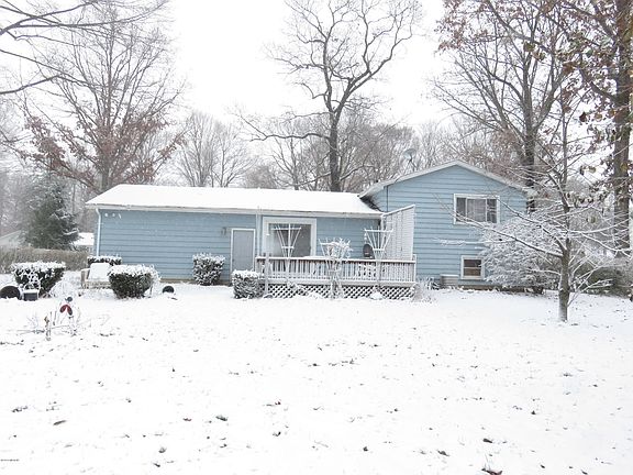 2nd image of 21595 Maple Glen Dr