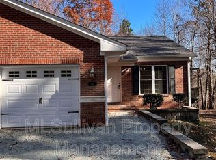 503 Bison Trl, Hillsborough, NC 27278