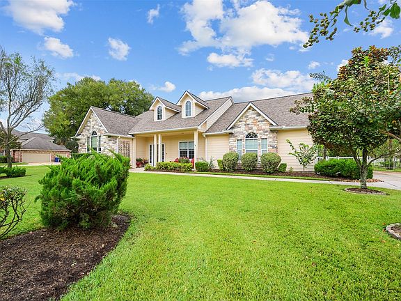 4th image of 7302 Savannah Glen Ln