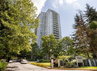 10082 148th St #704, Surrey, BC V3R0S3