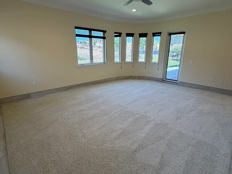 7603 Romeria St — Photo 46