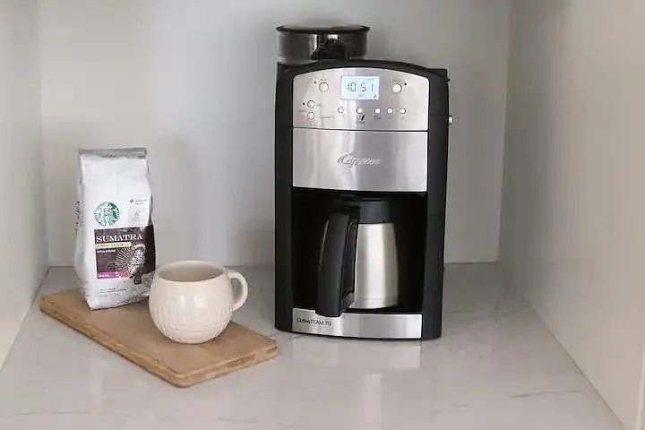 Start your day just how you like it with coffee & toast in our fully-stocked kitchen