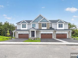 15 Muirfield Lane, River Vale, NJ 07675