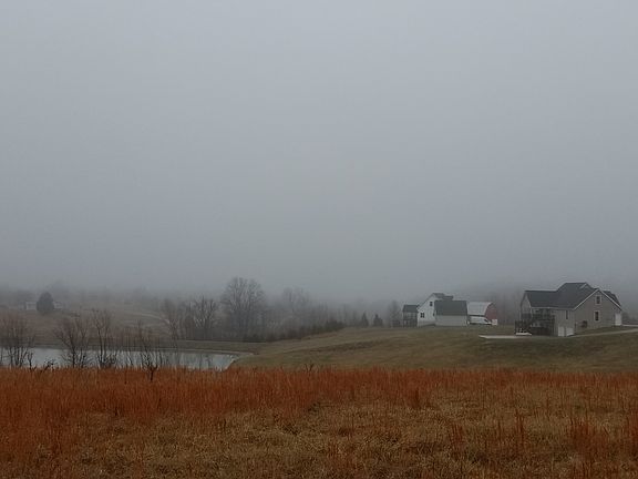 4th image of 663 Emerald Valley Ln