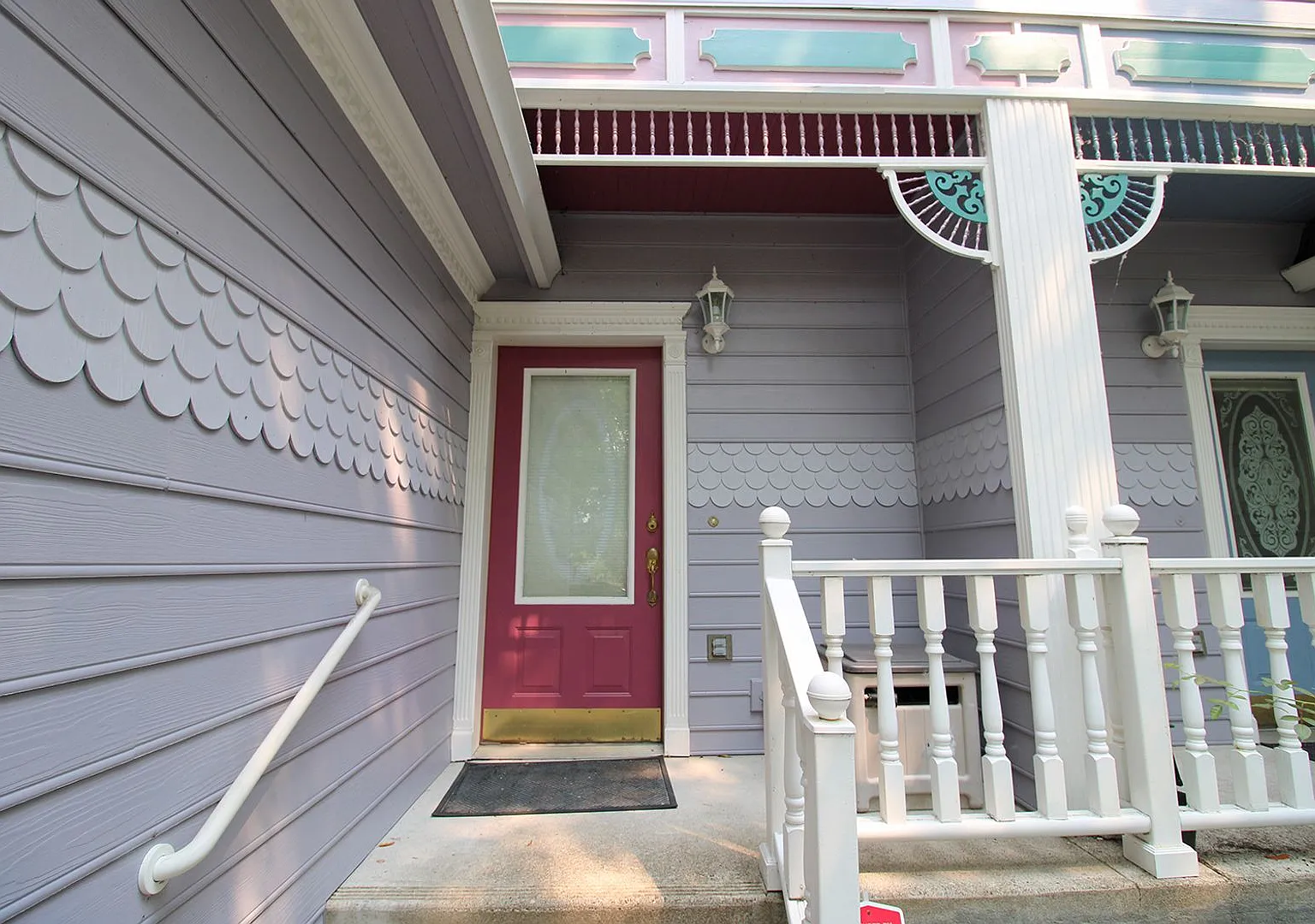 Prime Sellwood Location | 2-Bedroom with Ensuite Bedrooms & Private Balconies — Photo 2