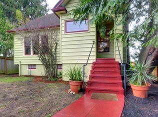 1401 N 40th St, Seattle, WA 98103