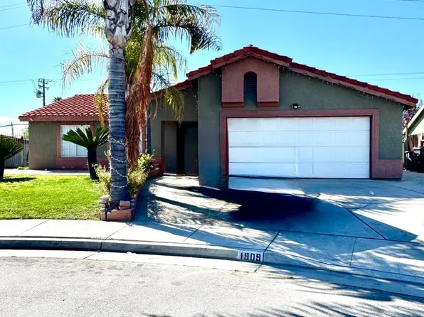 1909 Fern Tree Ct, Bakersfield, CA 93304