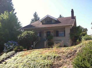 1915 NE Naomi Pl, Seattle, WA 98115