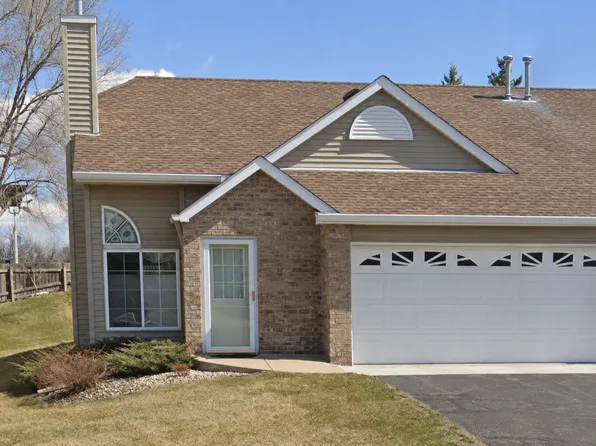 7867 Taylor St NE, Spring Lake Park, MN 55432