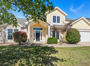 9736 Banbury Trl, Fort Wayne, IN 46818
