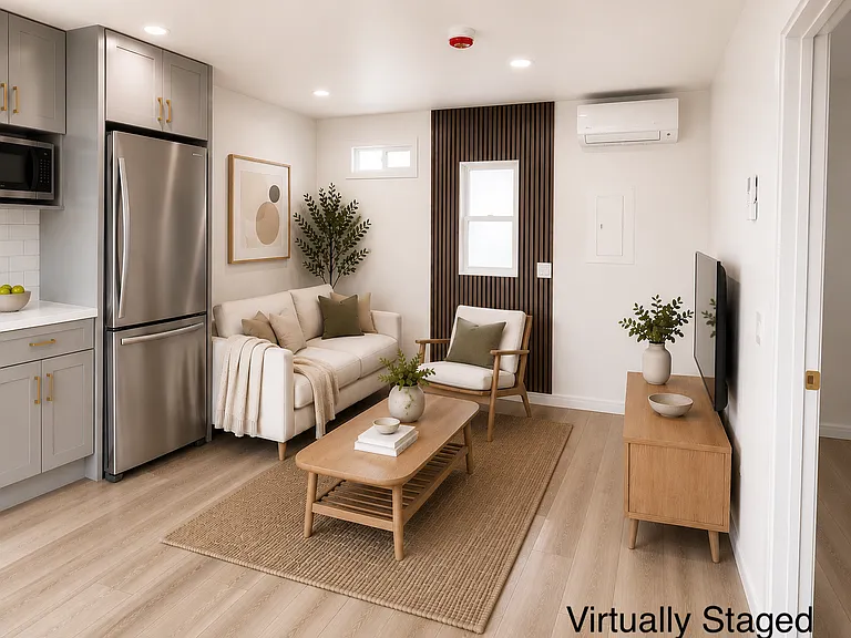 10032 Bernice Cir — Photo 4