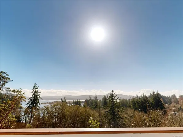 2065 Arleigh Pl, Sooke, BC V9Z 0E6