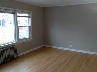 432 Elmwood Ave #1, Evanston, IL 60202