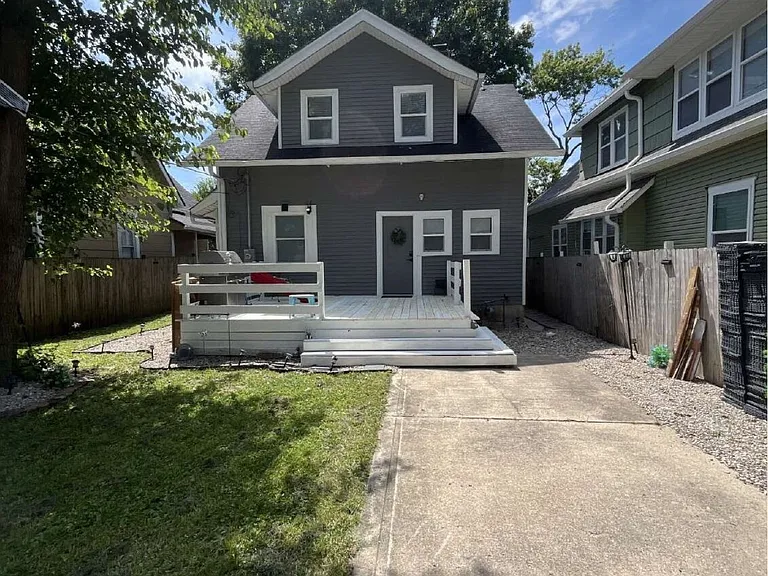 27 N Linwood Ave — Photo 21