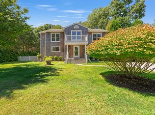19 Boxwood St, East Hampton, NY 11937