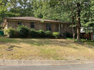 12415 Pleasant View Dr, Little Rock, AR 72212