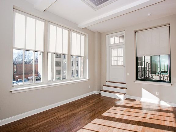 5th image of 312-0 Walnut St #502