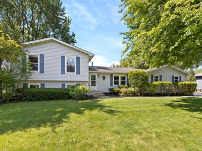 1911 May Dr, Johnsburg, IL, 60051