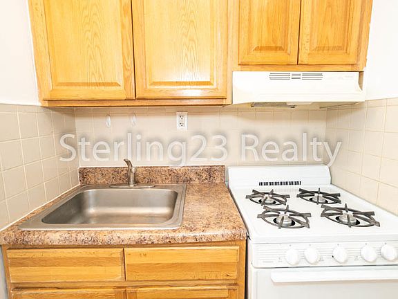 5th image of 22-77 Steinway St #3A