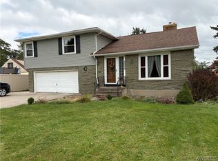3073 Lewiston Rd, Niagara Falls, NY 14305