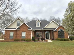 146 Abercorn St, Warner Robins, GA 31088