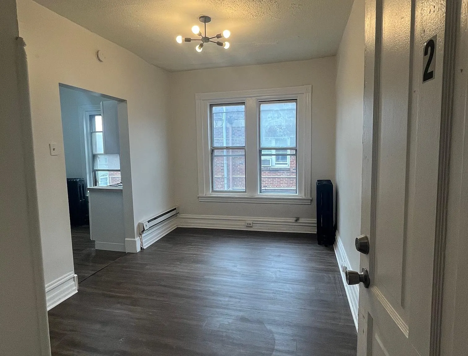 2 bed, $1,075 — Photo 2