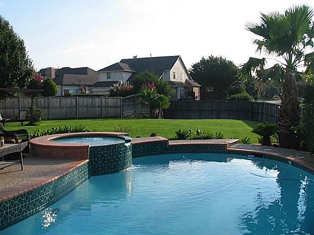 1st image of 5904 Stewart Cir