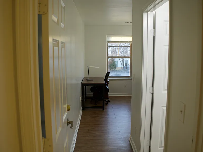 College Center Apartments — Photo 104