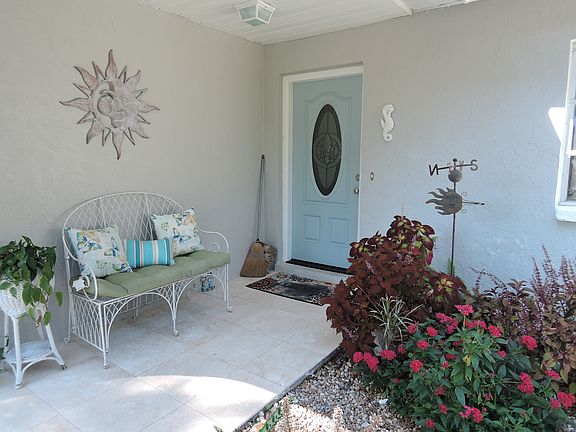 2nd image of 2775 Alamander Ave