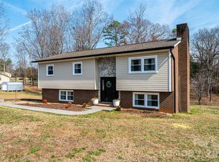 110 Windsor St, Connelly Springs, NC 28612
