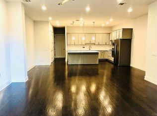 2126 Philomena St, Austin, TX 78723