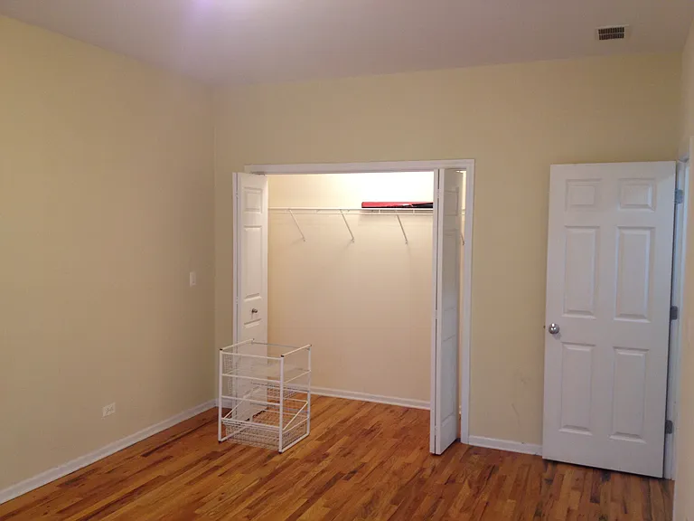 1522-1528 W Greenleaf Ave #2 — Photo 10