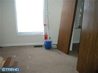 5th image of 319 Kennebec St