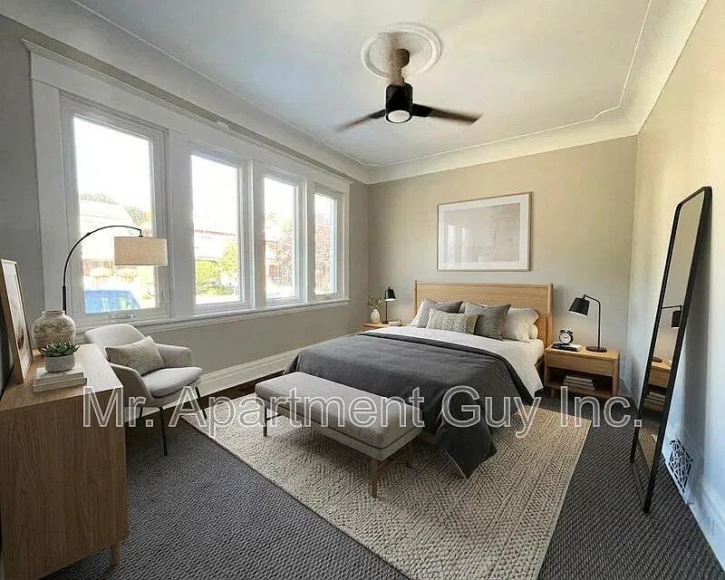 3 bed, 1.0 bath, $2,395 — Photo 3