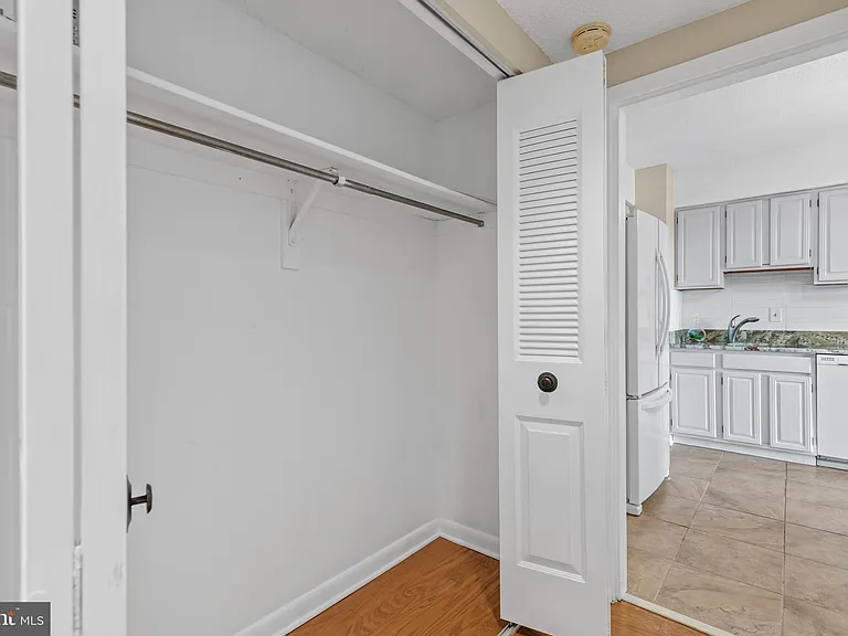 3709 S George Mason Dr E #1609 — Photo 18
