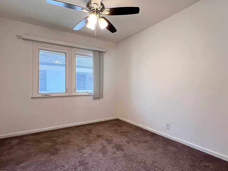 3365 1/2 Mentone Ave #3365-1/2 — Photo 16