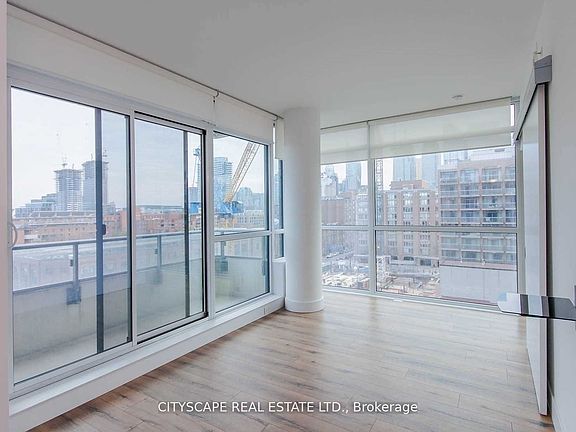 4th image of 39 Sherbourne St #703